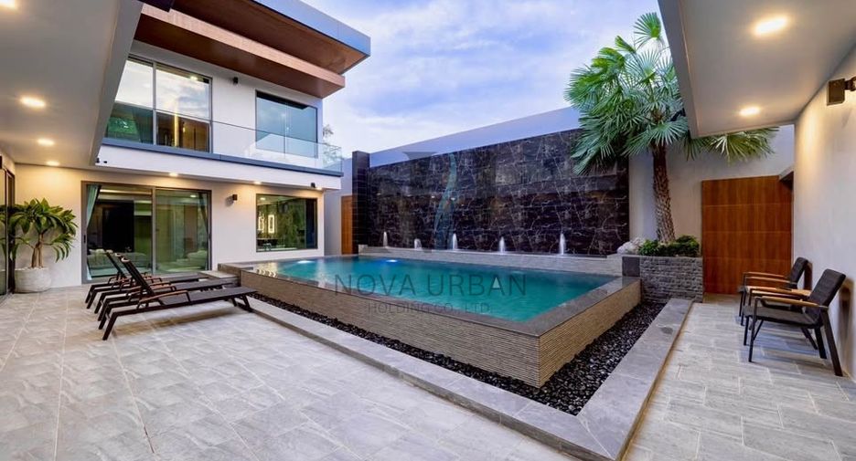 For sale 6 ベッドルーム villa in Bang Lamung, Chonburi