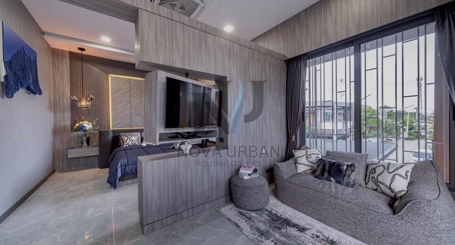 For sale 6 ベッドルーム villa in Bang Lamung, Chonburi