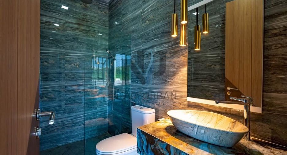 For sale 6 ベッドルーム villa in Bang Lamung, Chonburi