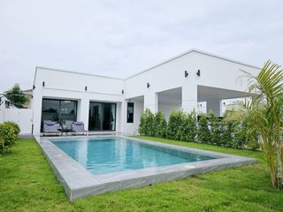 For Rent 3 Bedroom Villa In Bang Lamung, Chonburi