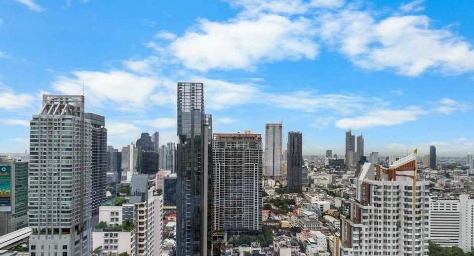 For rent 2 bedrooms condo in Sathon, Bangkok