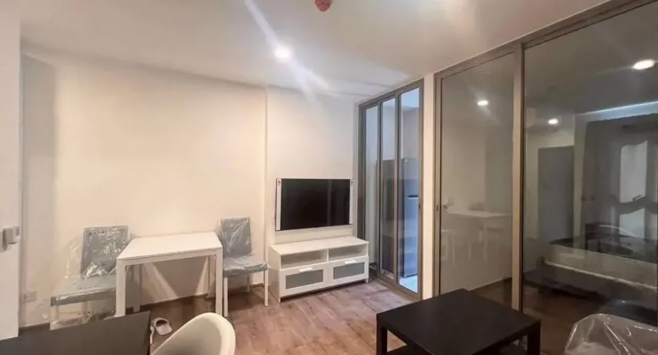 For rent 1 bed condo in Bangkok Noi, Bangkok