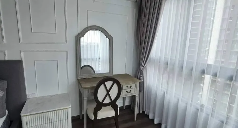 For sale and for rent 2 bedrooms condo in Huai Khwang, Bangkok