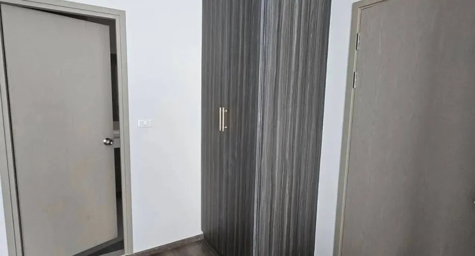 For sale and for rent 2 bedrooms condo in Huai Khwang, Bangkok