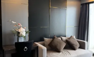 For sale 2 bedrooms condo in Huai Khwang, Bangkok