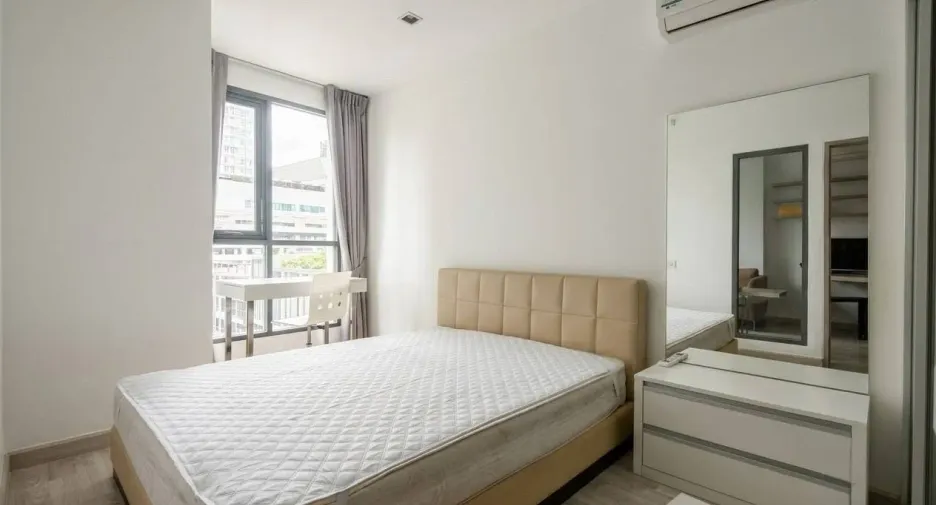 Condo en alquiler de 1 habitaciones en Phra Khanong, Bangkok
