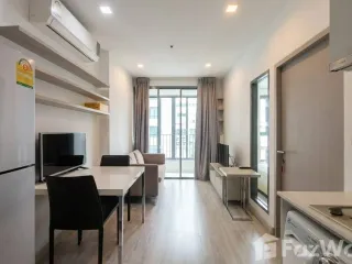 Condo en alquiler de 1 habitaciones en Phra Khanong, Bangkok
