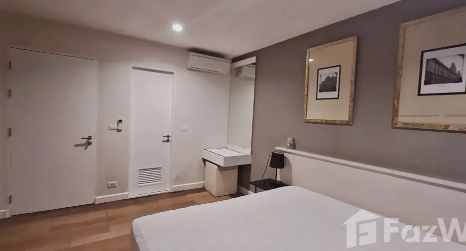 À louer 2 chambres condo à Watthana, Bangkok