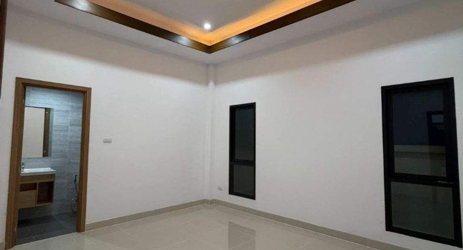 For sale 3 bedrooms house in Huay Yai, Pattaya