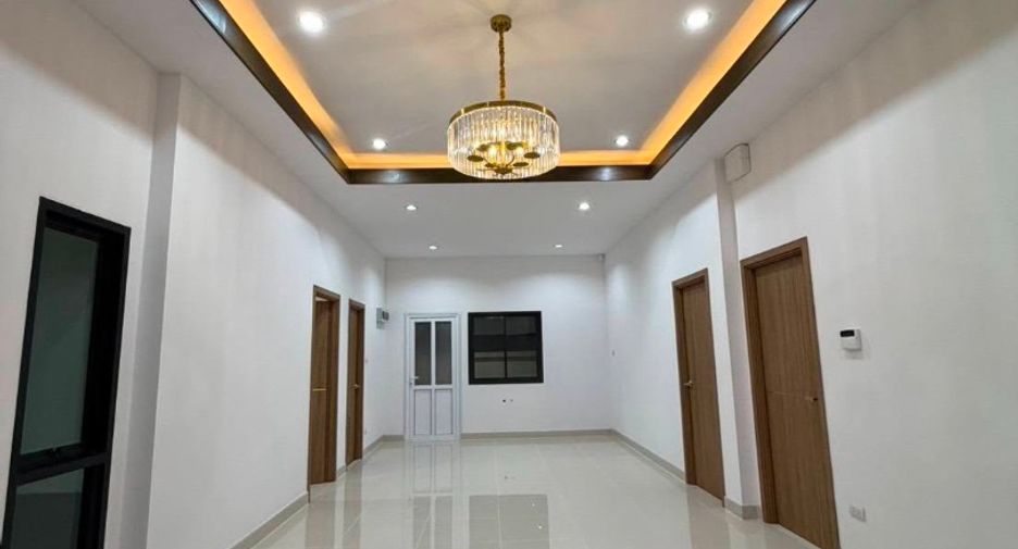 For sale 3 bedrooms house in Huay Yai, Pattaya