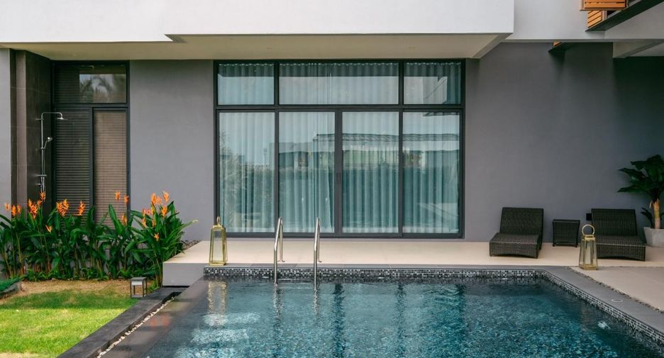 Villa zum Kauf mit 4 Zimmer in Bang Lamung, Chonburi