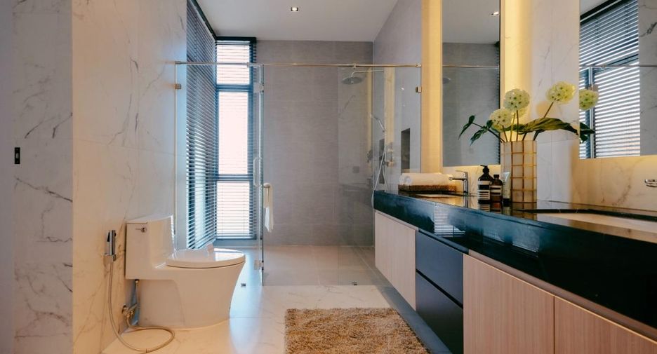 Villa zum Kauf mit 4 Zimmer in Bang Lamung, Chonburi