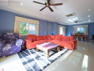 Casa en venta de 5 habitaciones en Bang Lamung, Chonburi