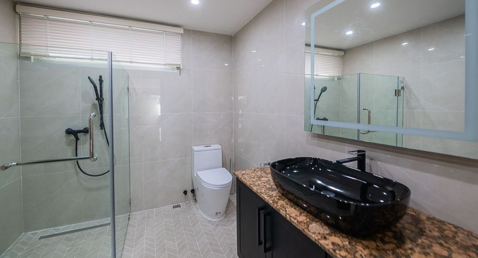 Haus zur Miete mit 4 Zimmer in Jomtien, Pattaya