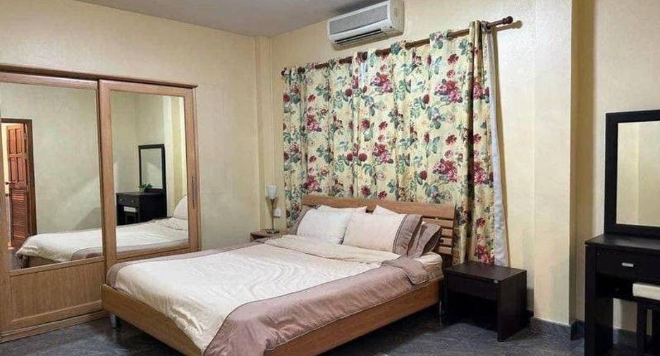For sale 5 bedrooms villa in Jomtien, Pattaya