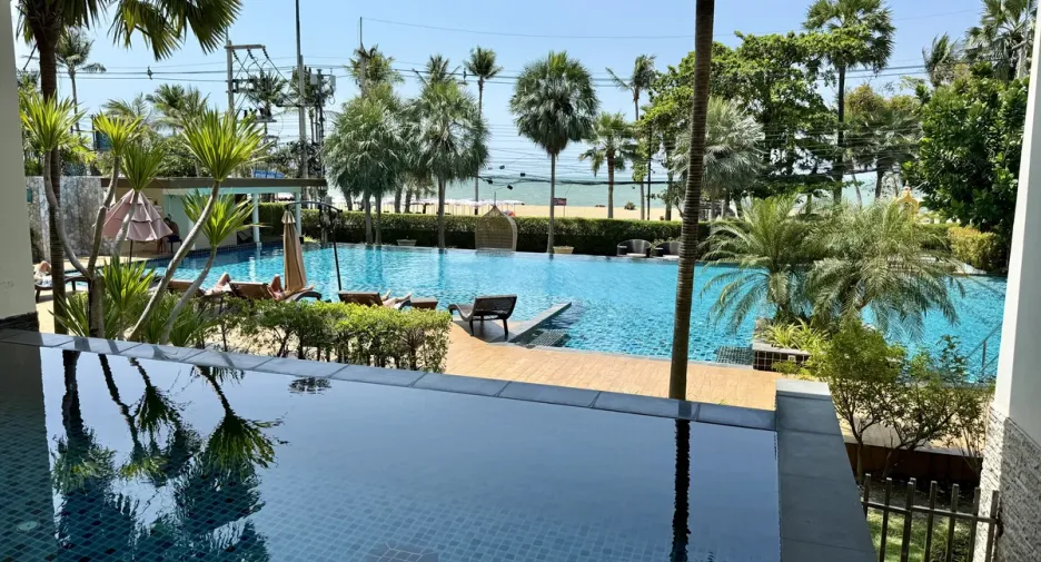 Condo en venta de 4 habitaciones en Jomtien, Pattaya
