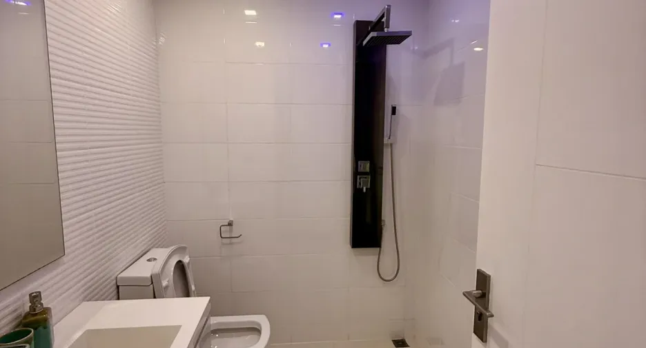 Condo en venta de 4 habitaciones en Jomtien, Pattaya