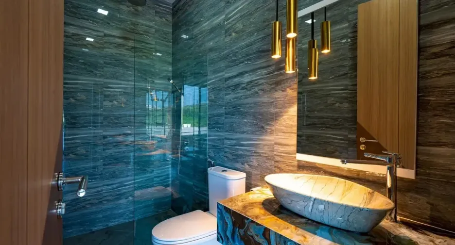 For sale 6 bedrooms house in Bang Lamung, Chonburi