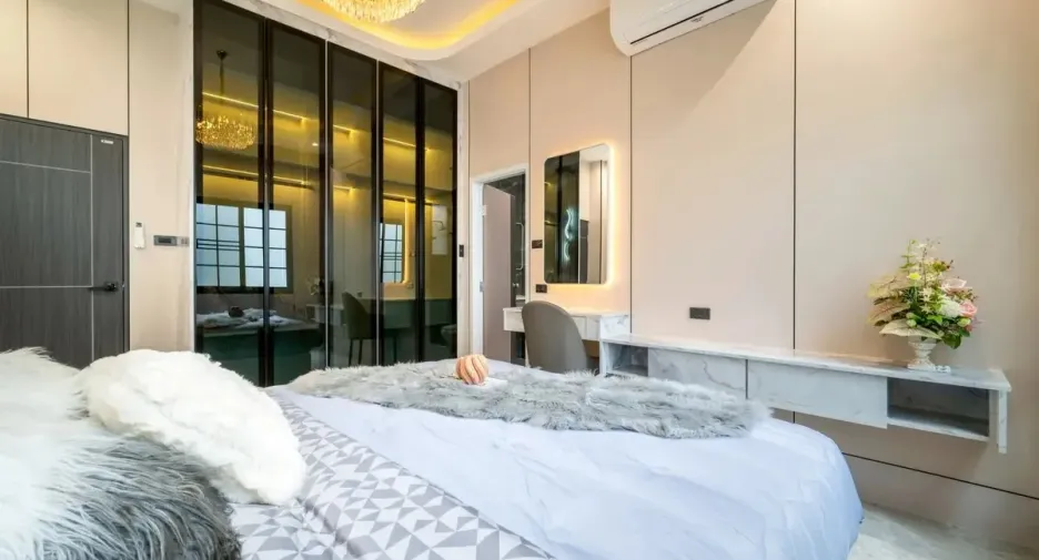 Casa en alquiler y en venta de 3 habitaciones en Bang Lamung, Chonburi