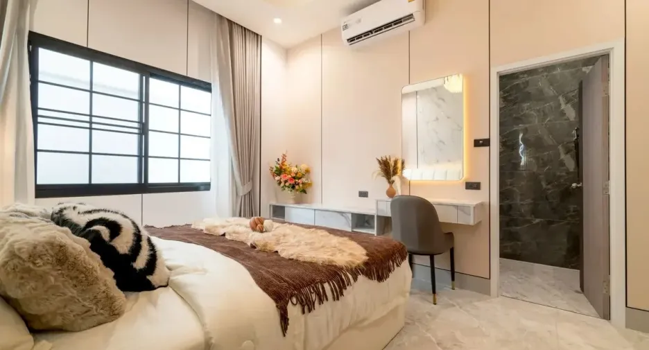 Casa en alquiler y en venta de 3 habitaciones en Bang Lamung, Chonburi