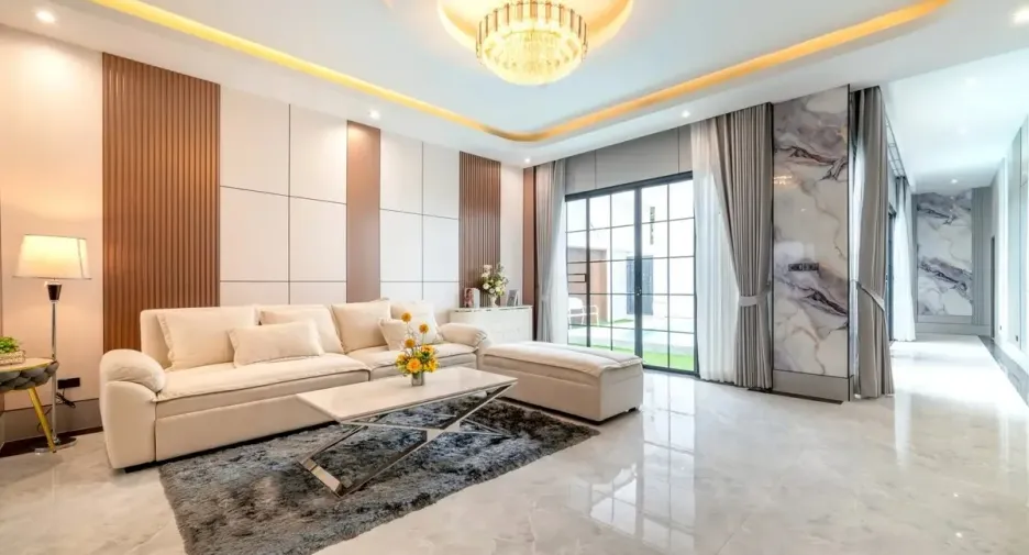 Casa en alquiler y en venta de 3 habitaciones en Bang Lamung, Chonburi