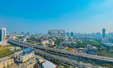 Wohnung zur Miete mit 1 Zimmer in Huai Khwang, Bangkok