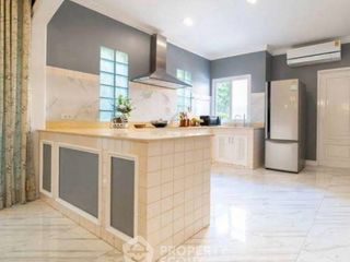 À vendre 4 chambres villa à Bang Lamung, Chonburi