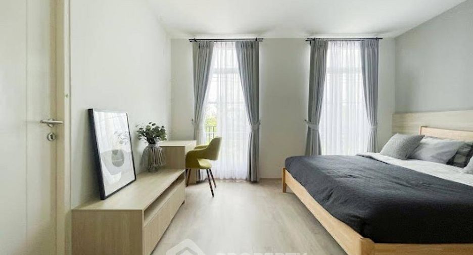 For rent 3 bedrooms townhouse in Prawet, Bangkok