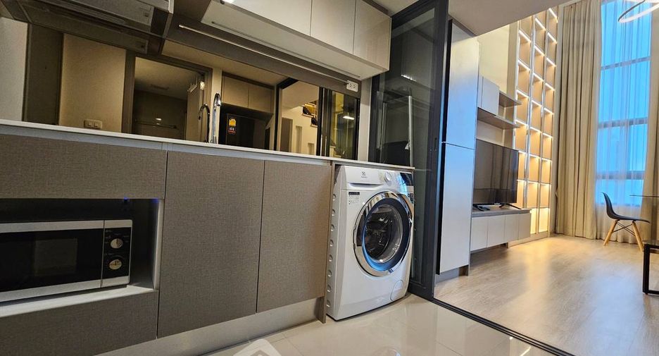 For rent 1 bed condo in Khlong San, Bangkok