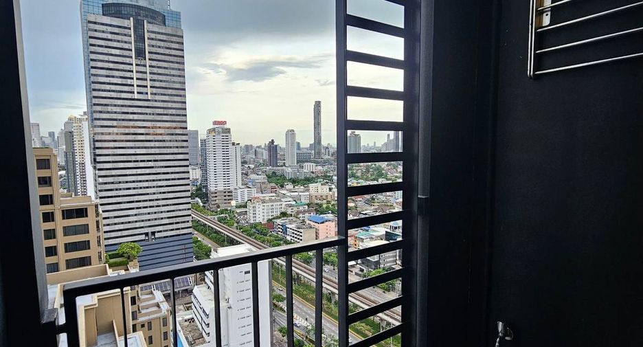 For rent 1 bed condo in Khlong San, Bangkok