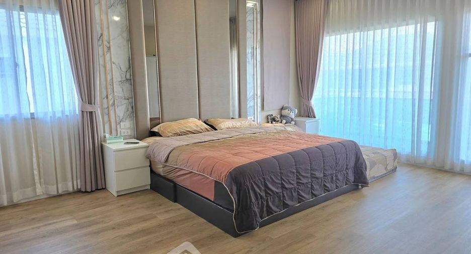 For rent 4 bedrooms house in Saphan Sung, Bangkok