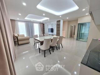 For rent 4 ベッドルーム house in Saphan Sung, Bangkok