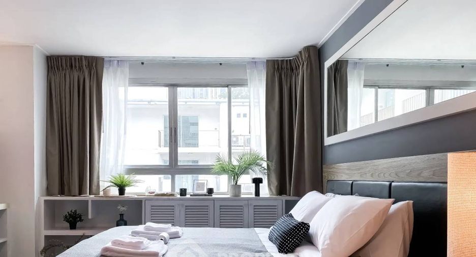 For rent 1 bed condo in Watthana, Bangkok