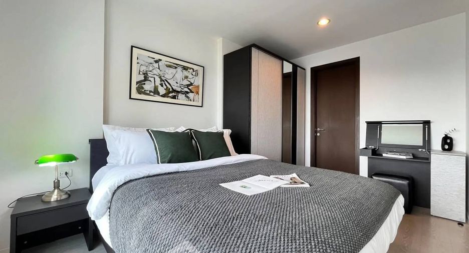 For rent 1 bed condo in Sathon, Bangkok
