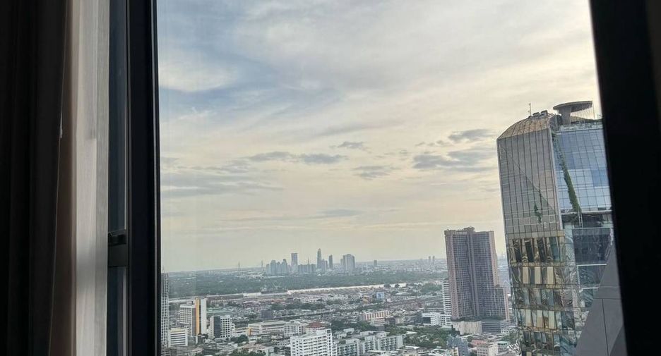Wohnung zur Miete mit 2 Zimmer in Khlong Toei, Bangkok