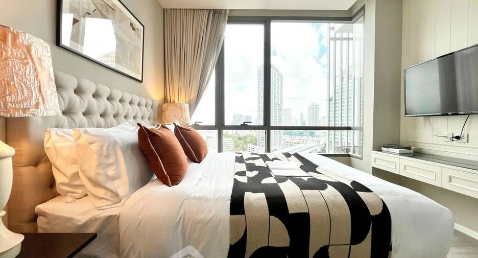 For rent 1 bed condo in Khlong Toei, Bangkok