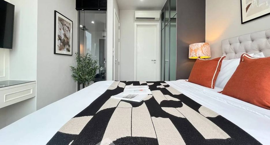 For rent 1 bed condo in Khlong Toei, Bangkok