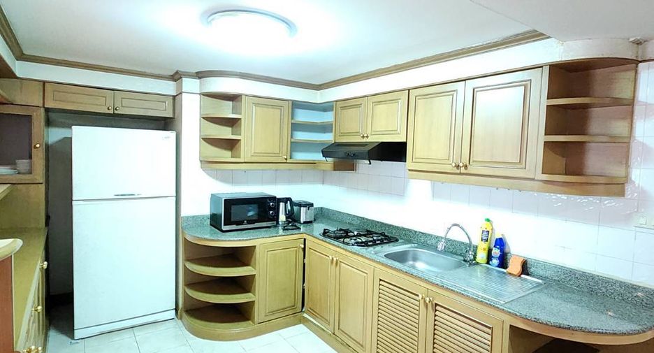 Apartment zur Miete mit 2 Zimmer in Watthana, Bangkok