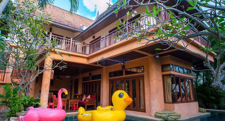 À louer et à vendre 4 chambres maison à Jomtien, Pattaya