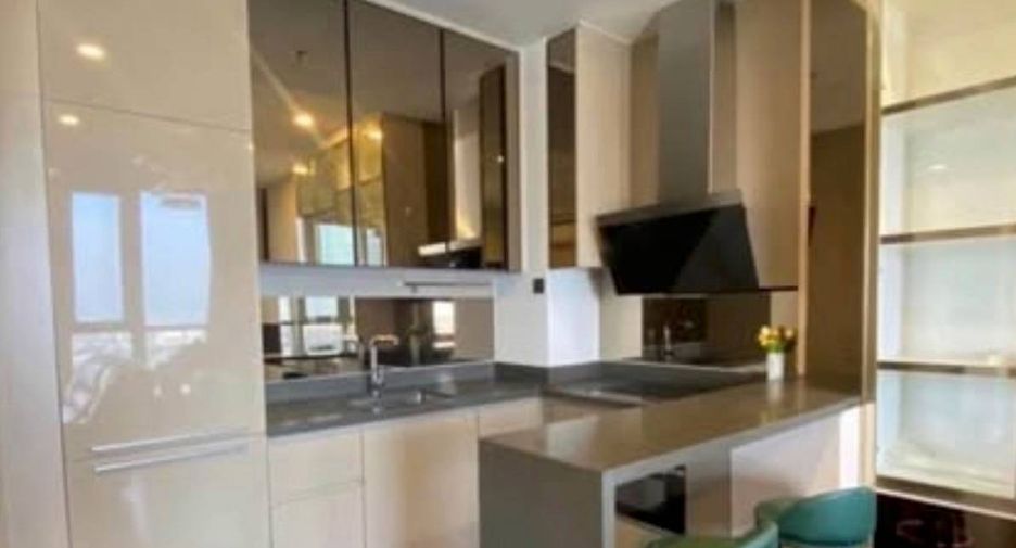 For rent 2 bedrooms condo in Watthana, Bangkok