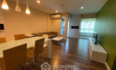 For rent 2 bedrooms condo in Phra Khanong, Bangkok