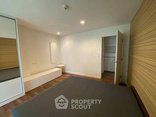 For rent 2 bedrooms condo in Phra Khanong, Bangkok