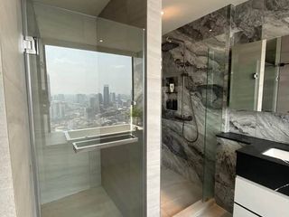 For rent 3 bedrooms condo in Bang Rak, Bangkok