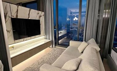 Condo en alquiler de 1 habitaciones en Huai Khwang, Bangkok