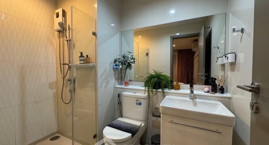 À louer 1 chambre condo à Huai Khwang, Bangkok