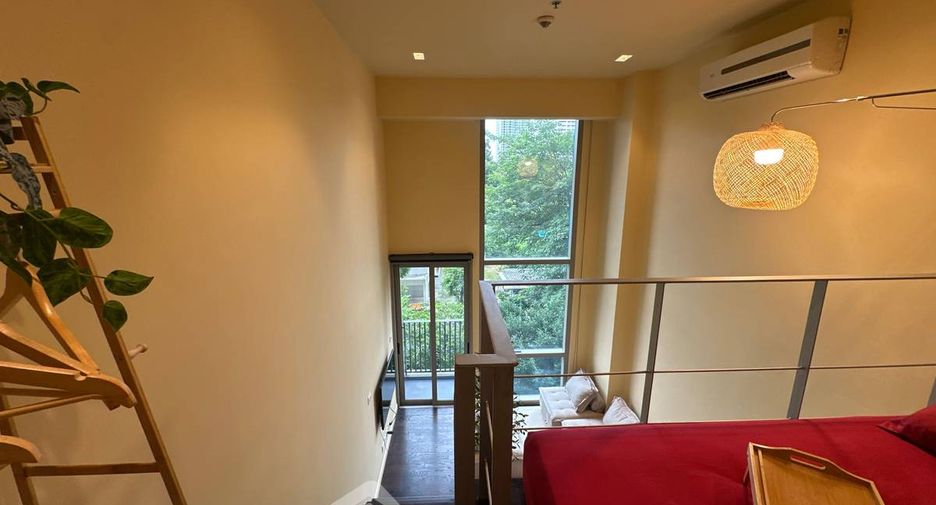 For rent 1 bed condo in Khlong Toei, Bangkok