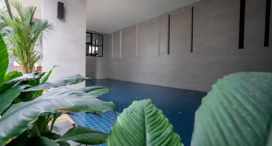 For rent studio condo in Phra Khanong, Bangkok
