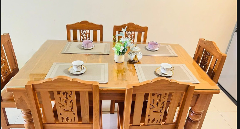 For rent 3 bedrooms townhouse in Mueang Phuket, Phuket