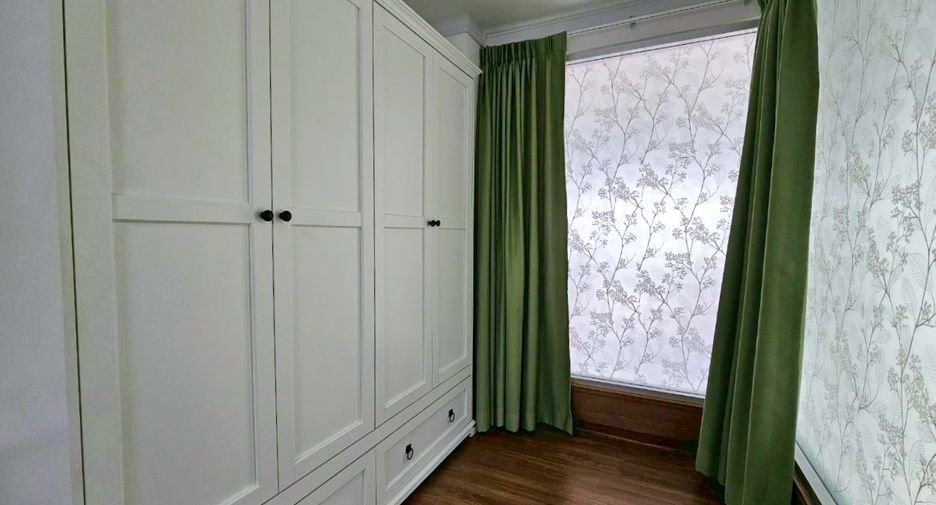 For rent 2 ベッドルーム condo in Watthana, Bangkok