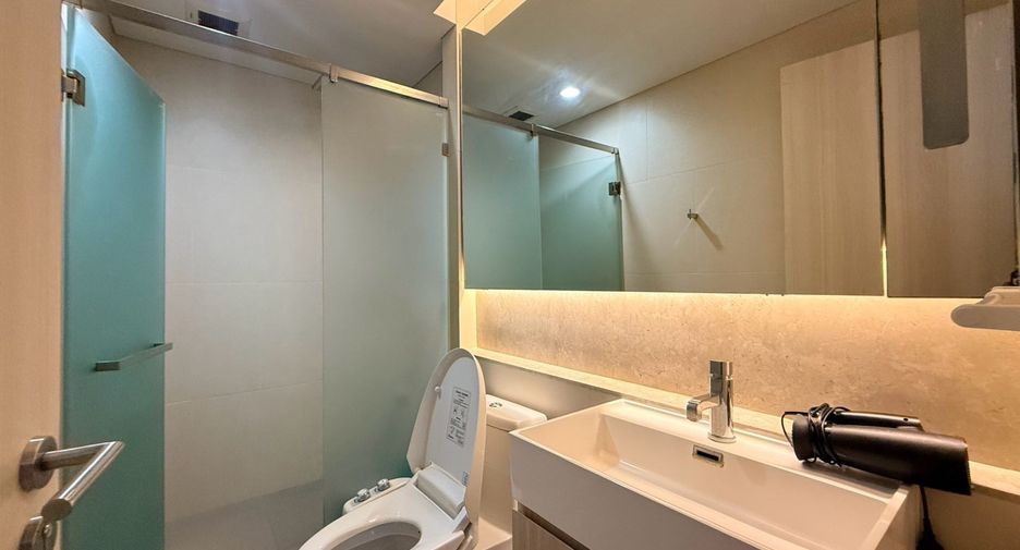 Wohnung zur Miete mit 2 Zimmer in Khlong Toei, Bangkok